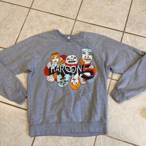 California Fleece sweatshirt size M in good condi